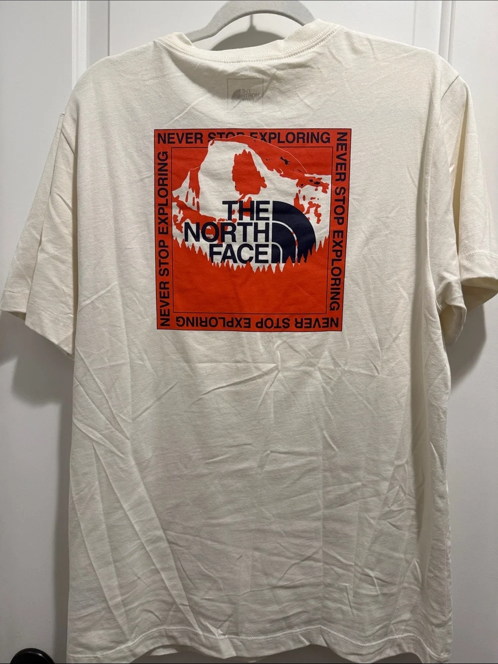 The North Face Men's Short Sleeve Crew T-Shirt — Cream